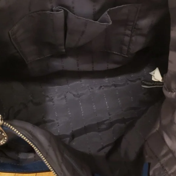 Marc by Marc Jacobs Preppy Leather tote - Picture 9 of 12